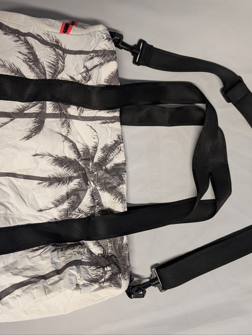 ALOHA Collection Black & White Palm-Print Travel Duffel with Red Trim - Picture 7 of 15